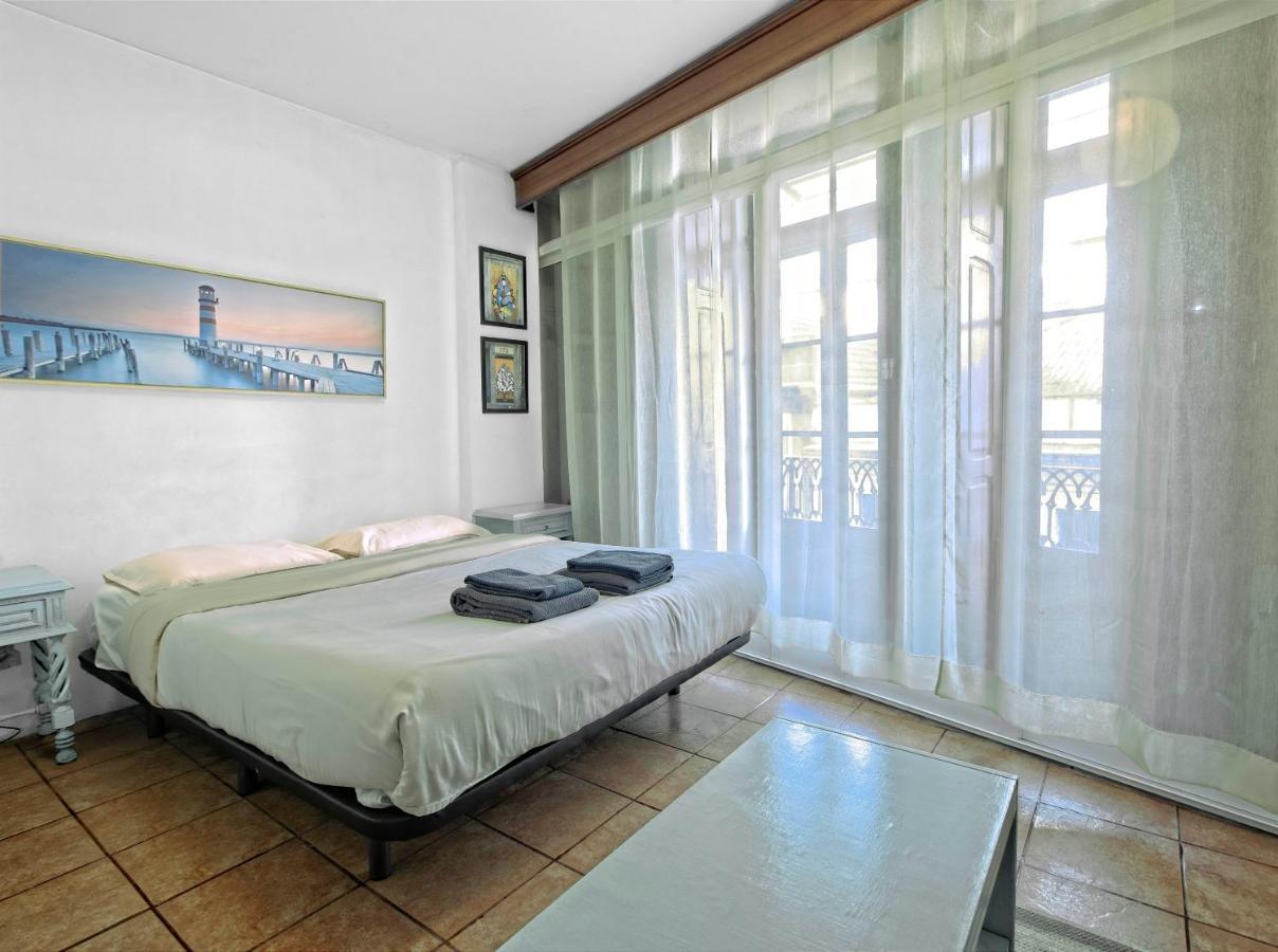 Ribeira Smart Suite Porto Luaran gambar